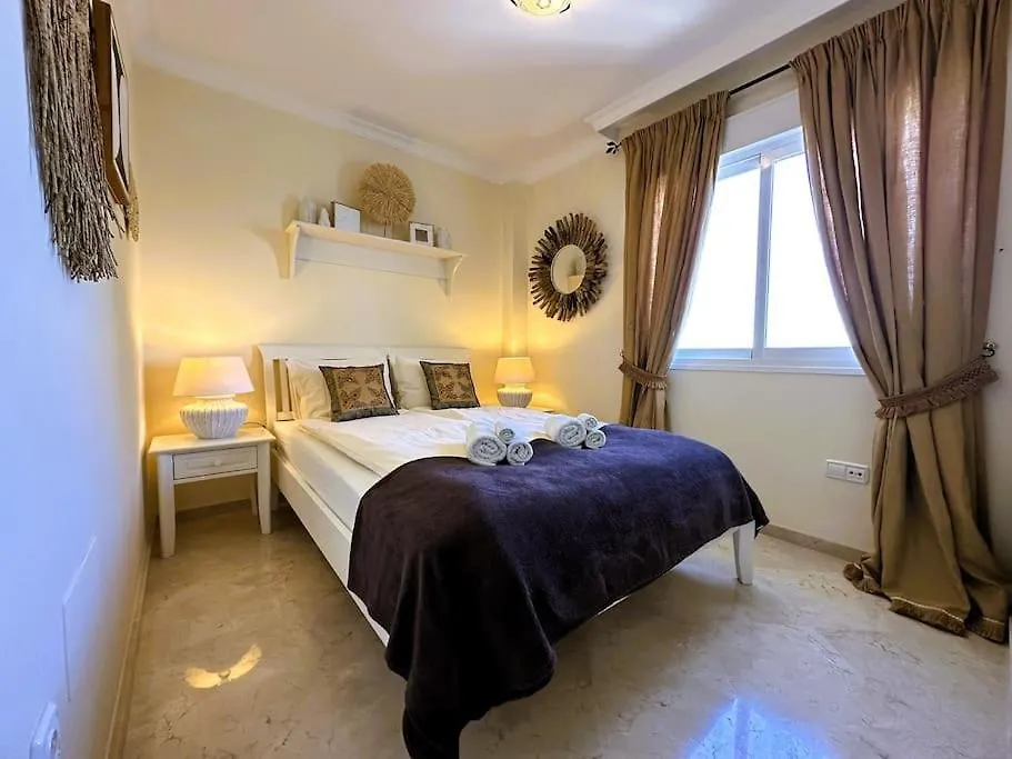 Penthouse Of The Rising Sun Apartment Casares 0*,